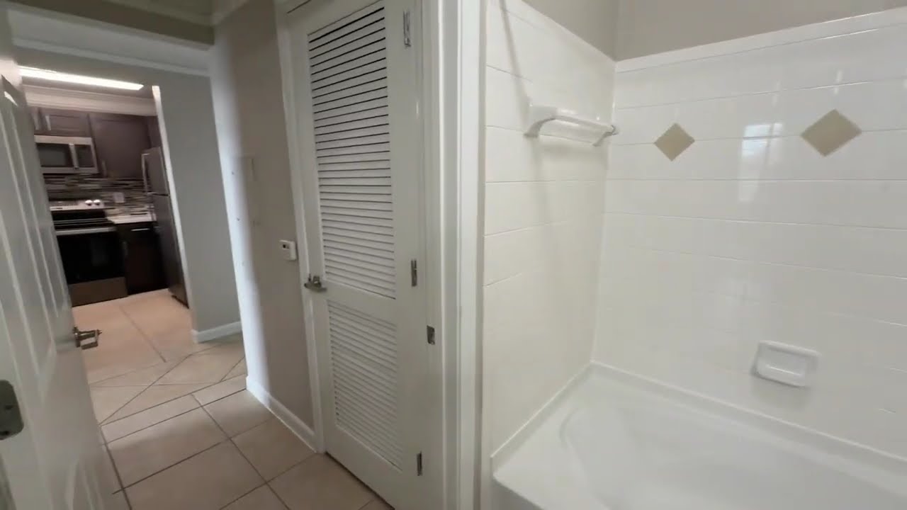 Emerson At Cherry Lane Apartments. The Patterson 1 Bd 1 Bth W Loft Home: 740-420 Apartment Tour.
