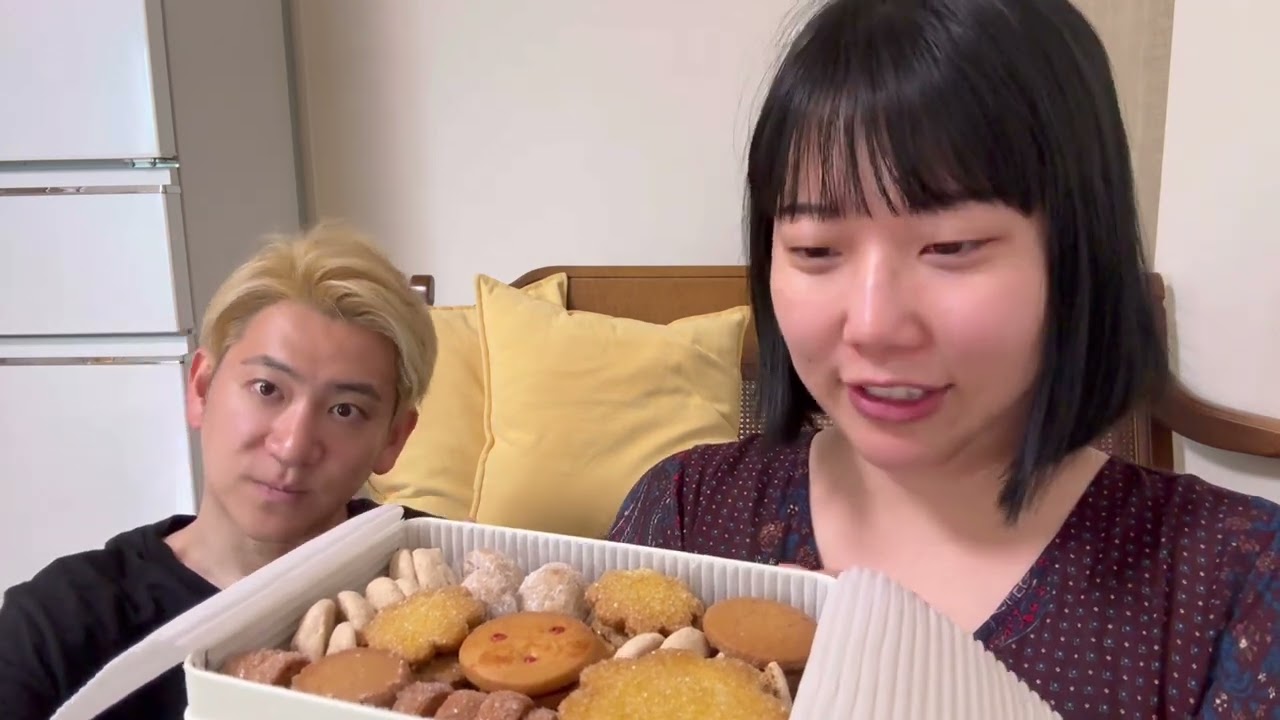 エレガント人生がクッキー缶でasmr