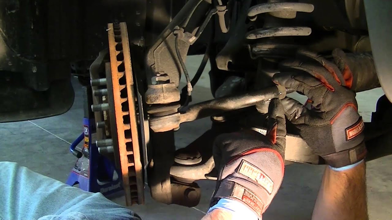 How to Replace Tie Rod Ends on a Nissan Xterra