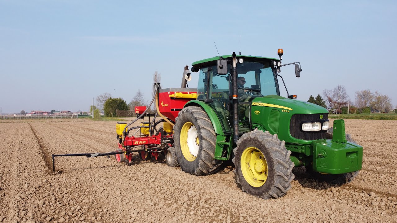 Semina mais 2022 | John Deere 5100r + Matermacc MS8230