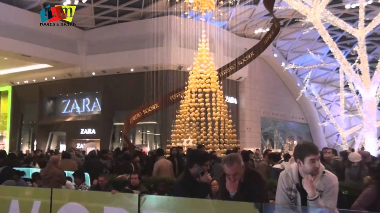 Must Watch: Boxing Day 2010 at Westfield Shopping Centre, London by Rooms and Menus