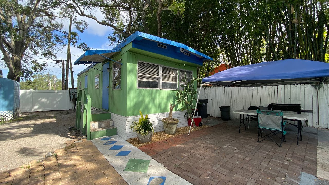 1BED/1BATH FIXER UPPER IN ALL AGES ST. PETE, FL MHC
