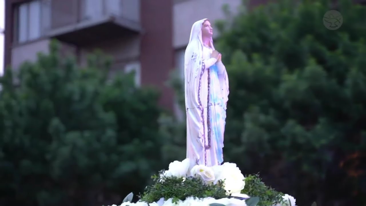 Our Lady of the Broken - Procession in Chicago with Kevin Matthews