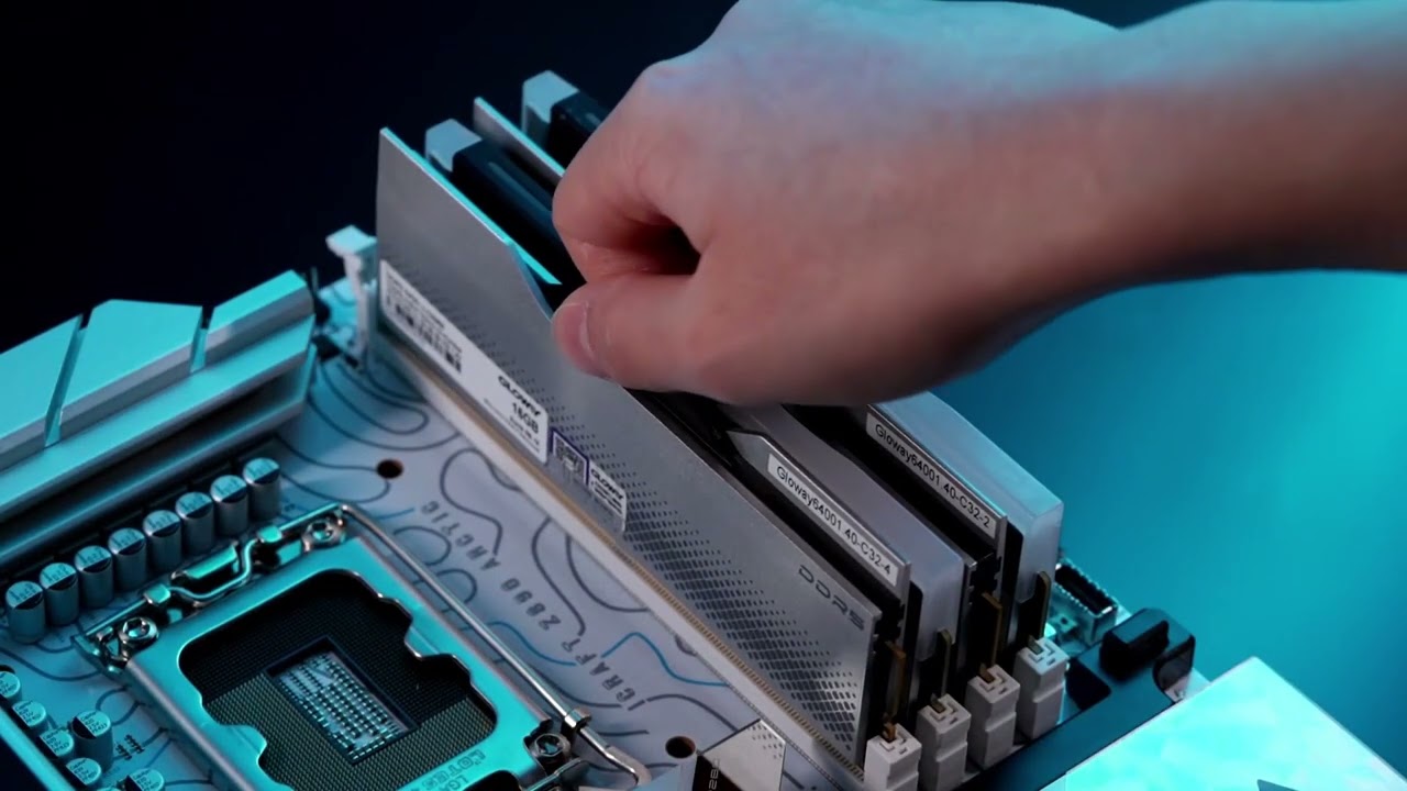 COMPUTEX 2025 MS-iCraft Z890 ARCTIC
