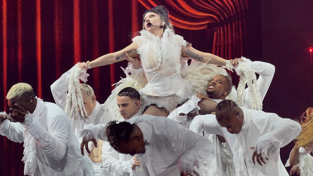 Lady Gaga - Bad Romance Live Forum Milano 19 Ottobre 2025 4K 