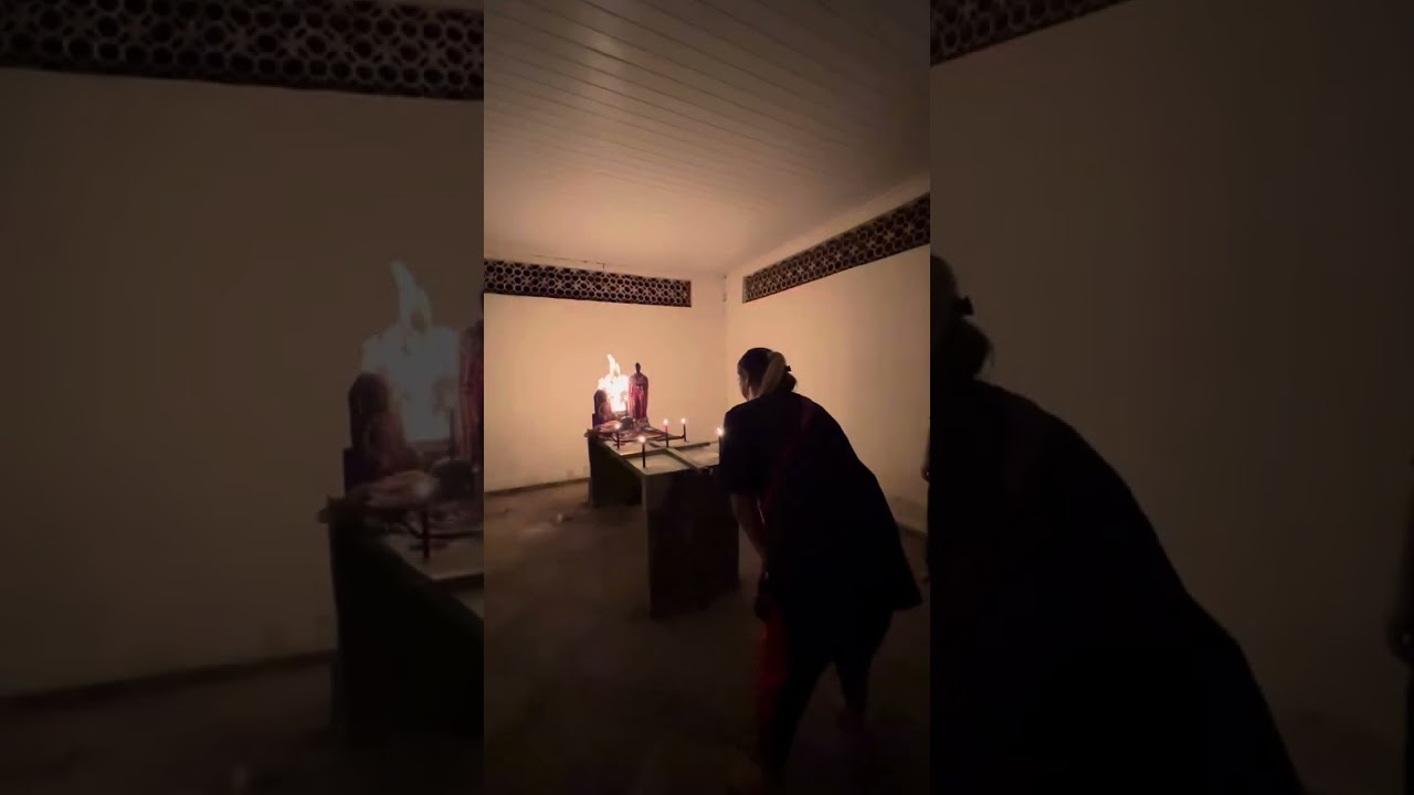 Chegada exu tranca ruas no cemitério quimbanda