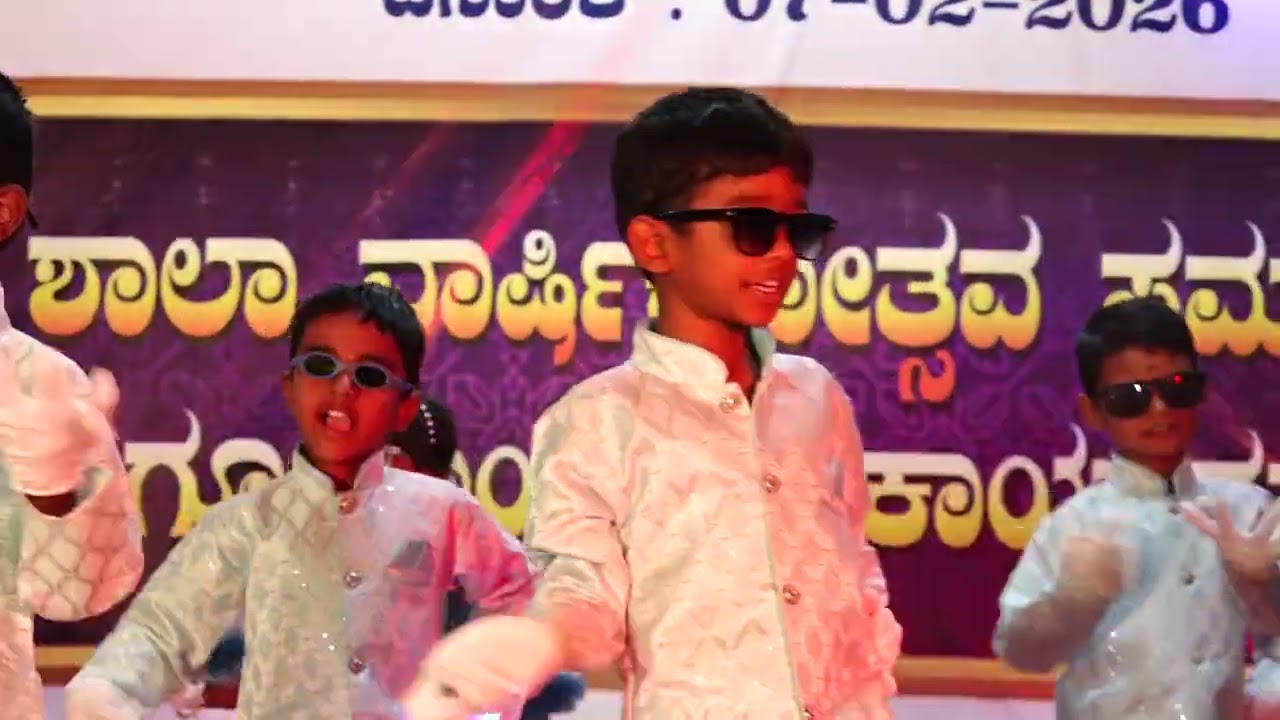 Kaanadanthe Maayavadanu danceperformence by VBPS Ballatagi