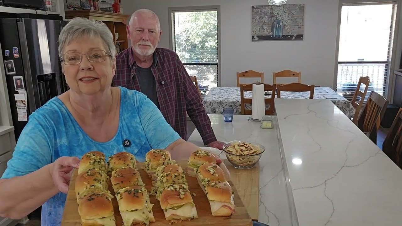 Cuban Sliders & Jalapeno Popper Dip, serve this at your Superbowl party or any gathering you have