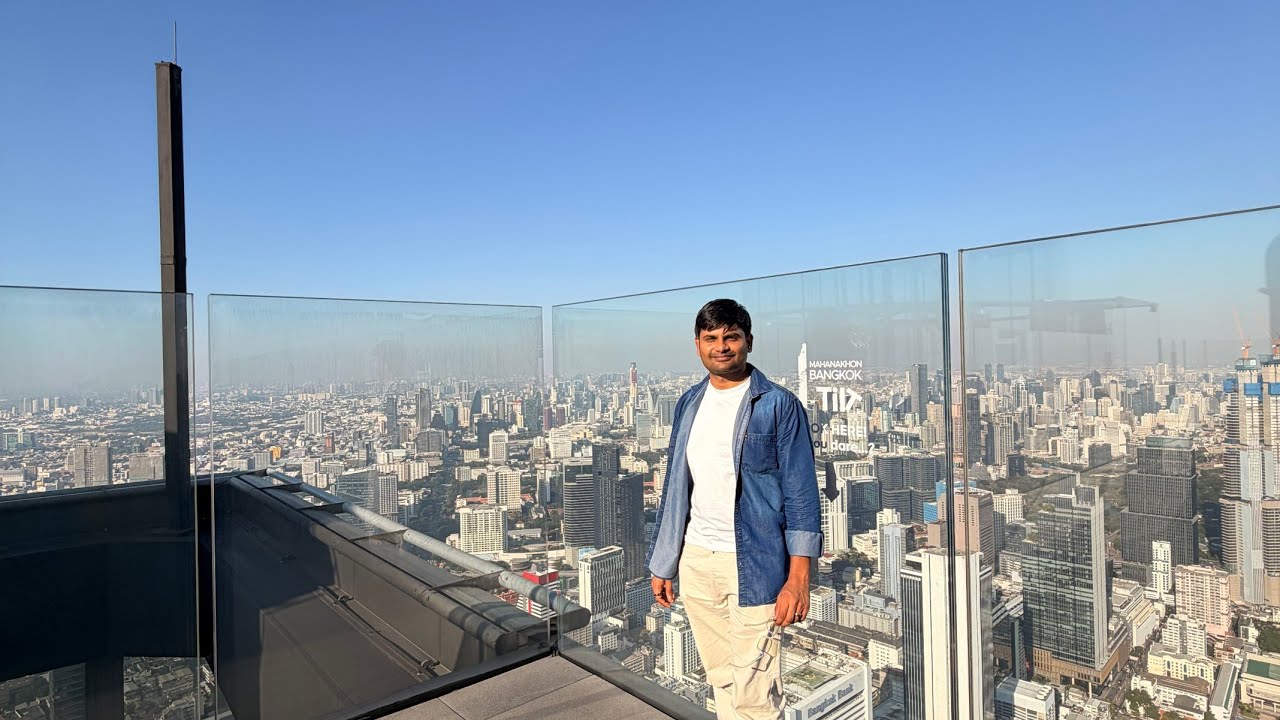 🤯❤️Top view of Bangkok, thailand from mahanakhon skywalk #trending #viral #shorts 