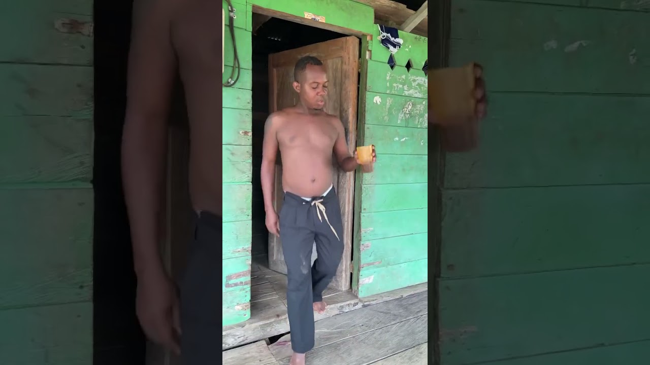 Lo amenazo con un dolor de estómago!