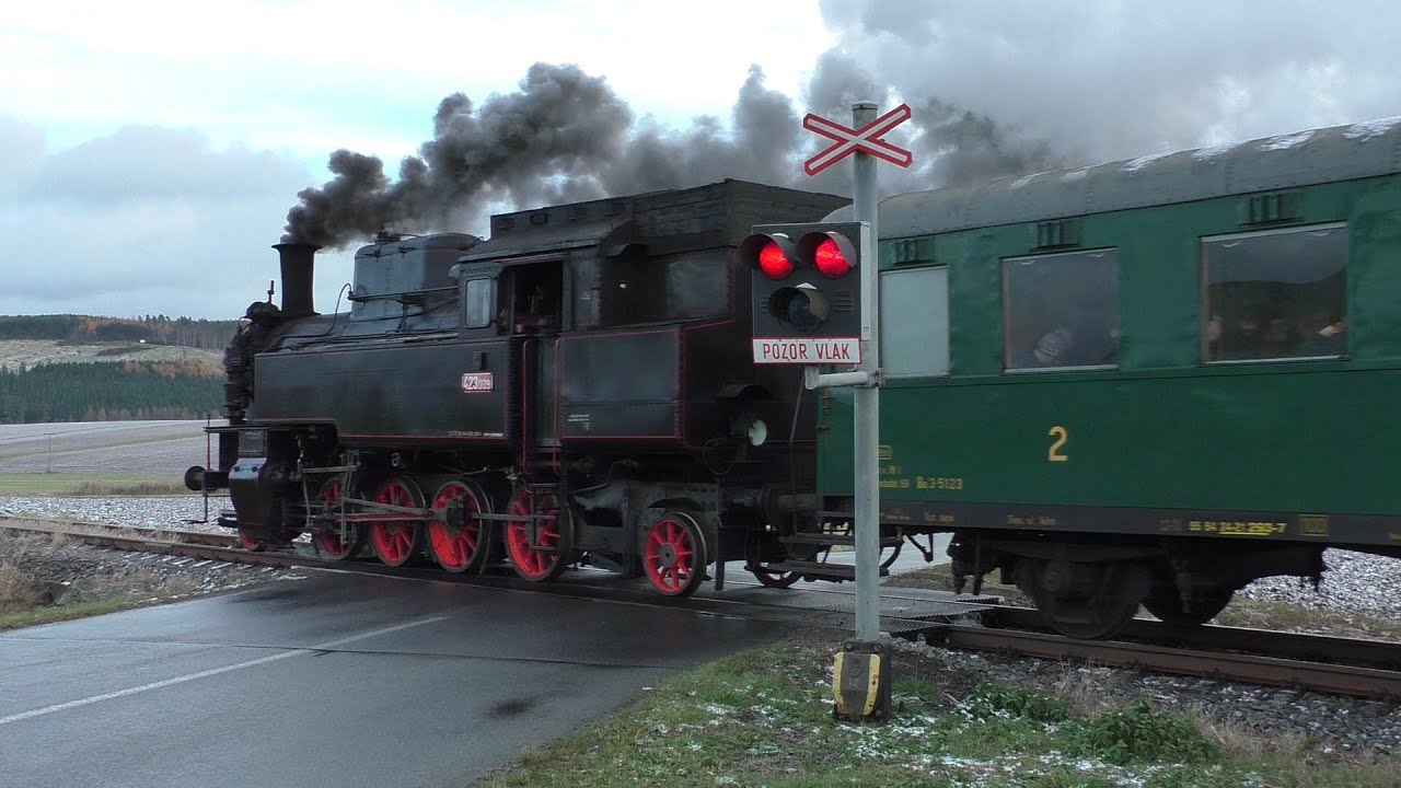Železniční přejezd Jaroměřice - P6946 - 25.11.2023