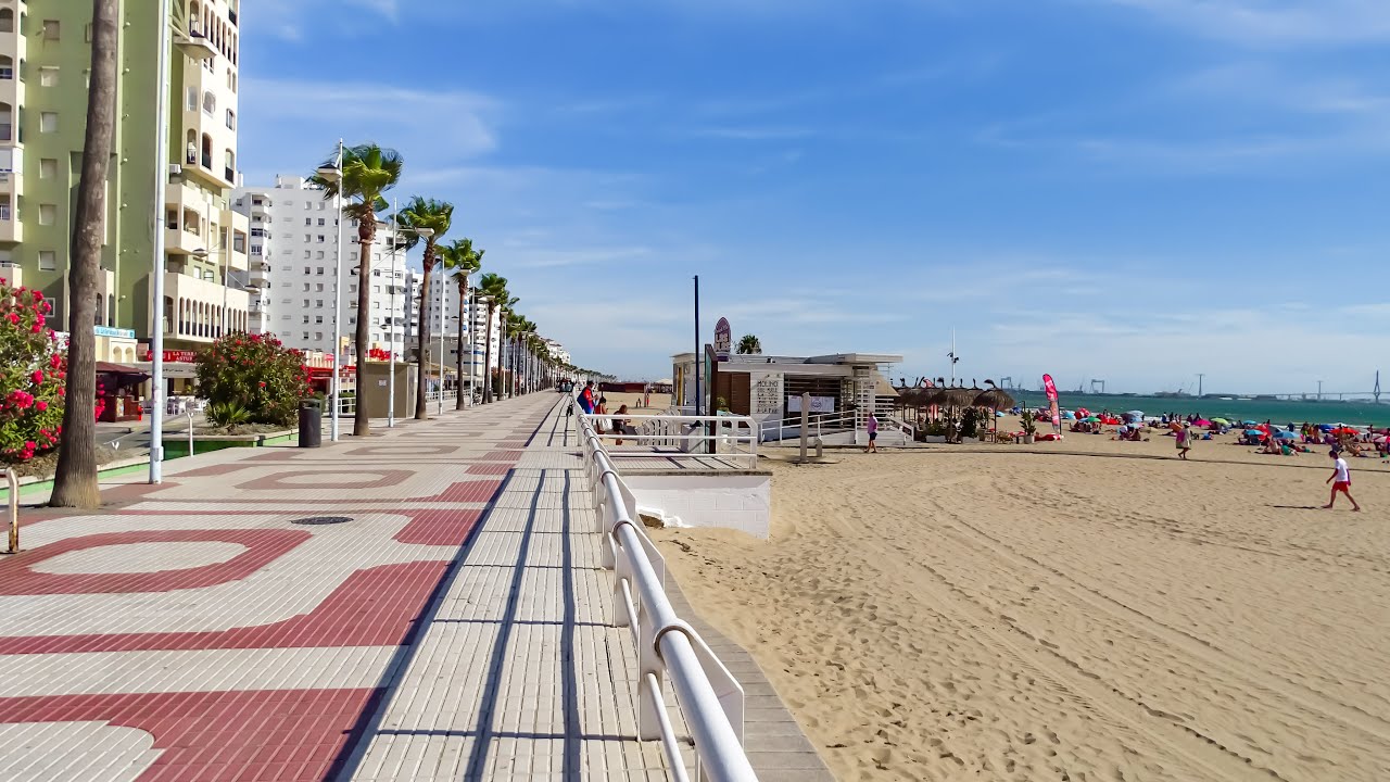 Playa de Valdelagrana en el Puerto de Santa María, Cádiz