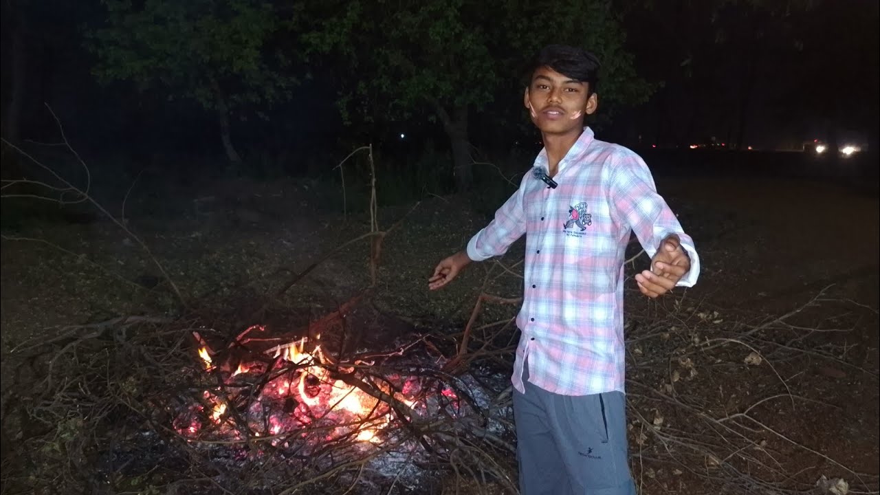 Holika Dahan Me Ye Kya Ho Gaya 😲 