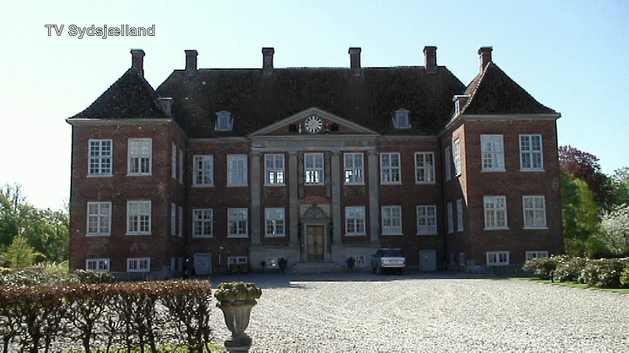 P&aring; bes&oslash;g i Pr&aelig;st&oslash; 5