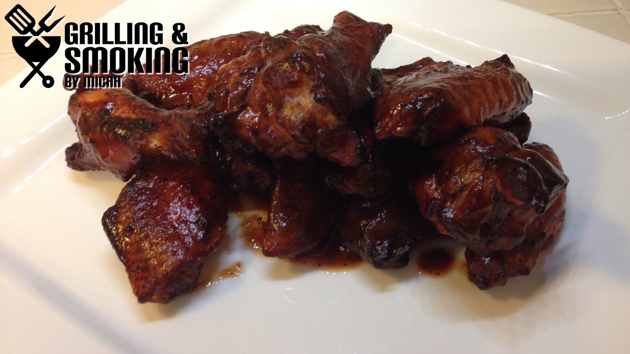 Wings Wednesday - Smoked BBQ Wings 2 on the Weber Kettle