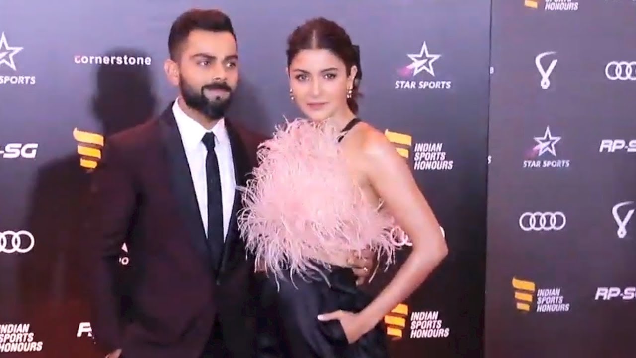 Virat Kohli and Anushka Sharma ROYAL ENTRY At Indian Sports Honours Event