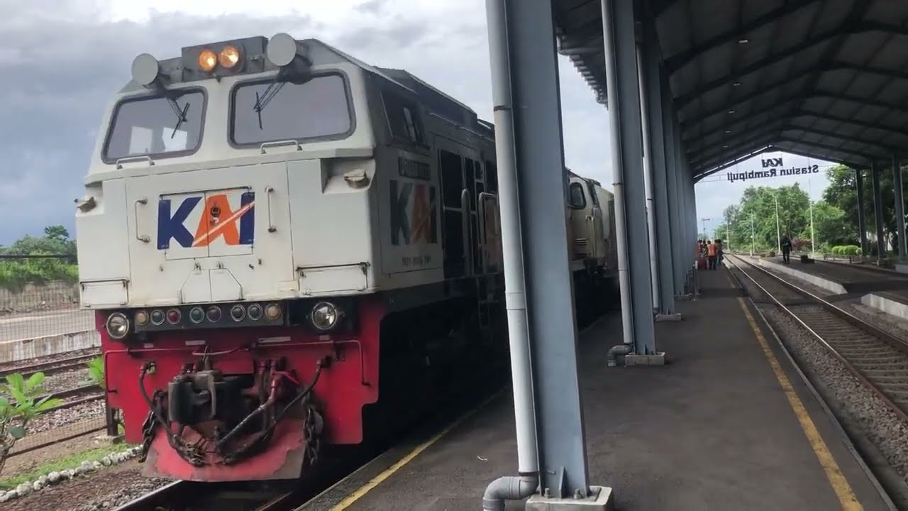 STASIUN RAMBIPUJI || KA WIJAYAKUSUMA || BALIK SURABAYA 