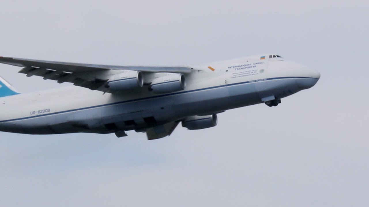 Antonov Design Bureau UR-82009 take off at Ferihegy