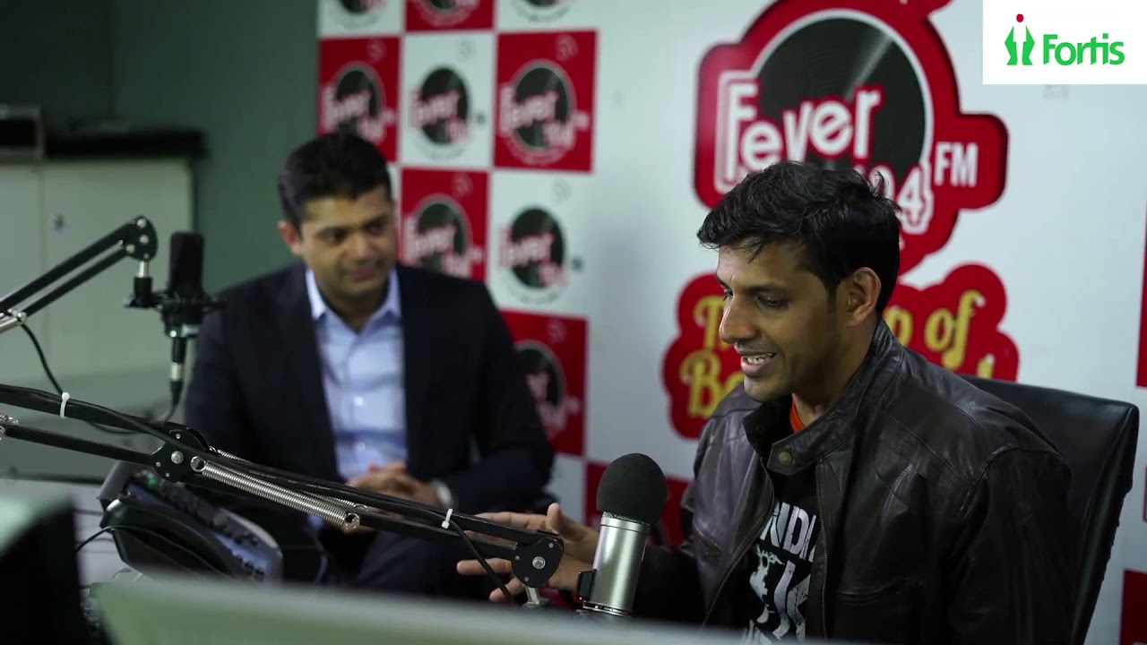 Dr Chirag Thonse Speaks on Sports Injuries Live on Fever 104 FM with RJ Shriram