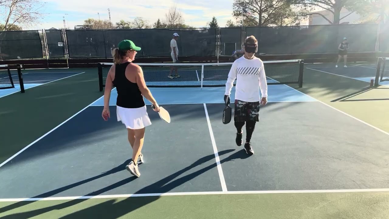 Jeff & Sherrie vs. Wendy & Damon 