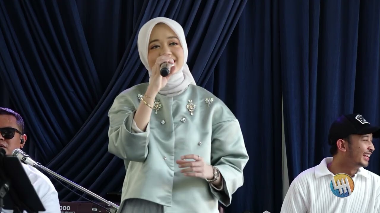ALMA ESBEYE - YAMSAHARNI (Tasmiyah Muhammad Zayn Fachlevi)