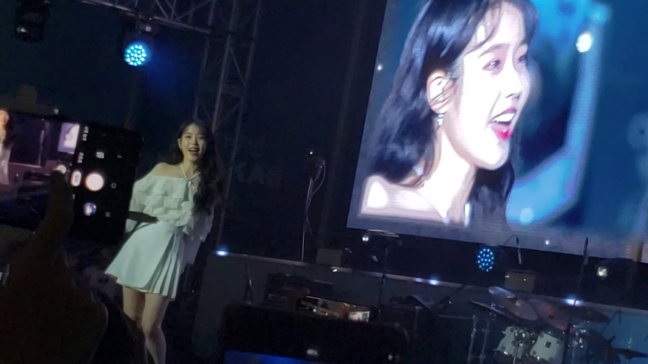20190517 IU - Friday [Yonsei - Akaraka]