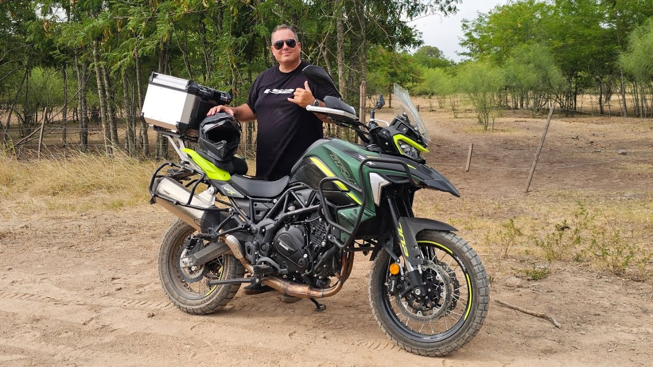 Review Benelli trk 702 x, una moto para recorrer la Argentina de punta a punta sin cansarte