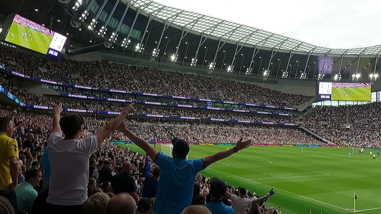 atmosfera stadi inglesi Tottenham Hotspur Stadium
