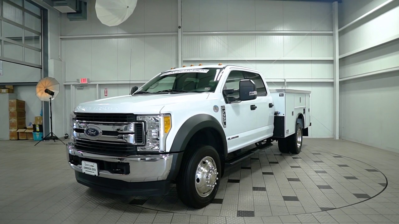 T3571 2017 Ford Super Duty F-550 DRWF550 CREW XLT 4X4 * 6.7 POWERSTROKE * NEW CM UTILITY *