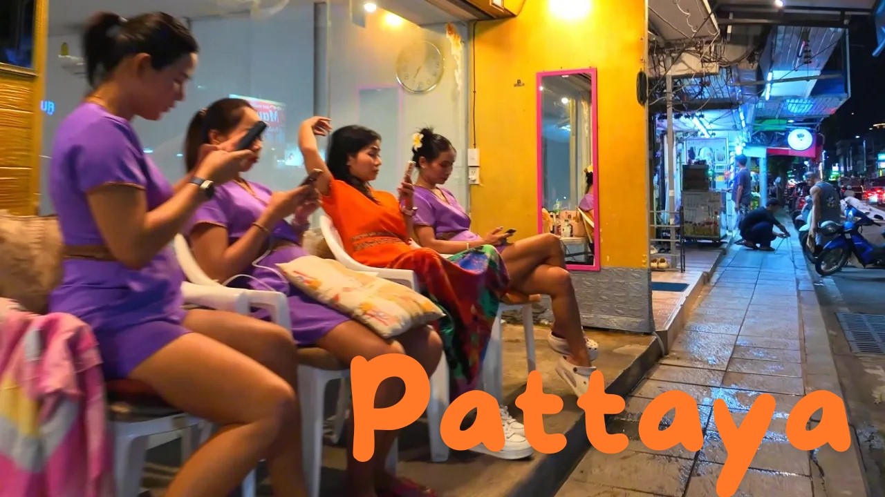 🇹🇭 [4K] Pattaya Klang Road massage shops - Pattaya Thailand 2026