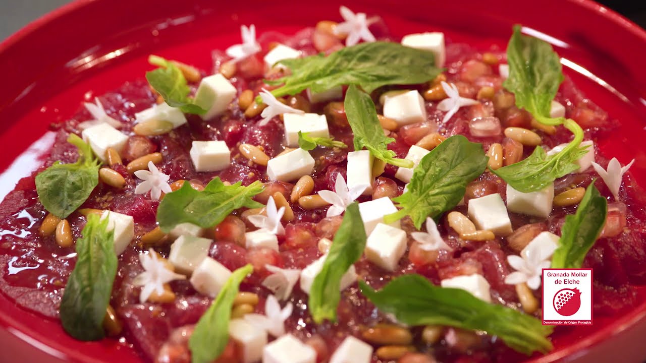 Carpaccio de ternera con granada y vinagreta de mostaza de Susi Díaz