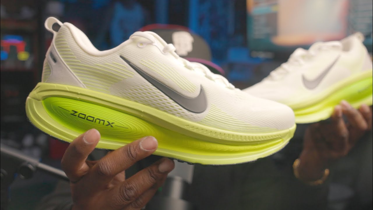 Nike Vomero 18 Running Shoes ?