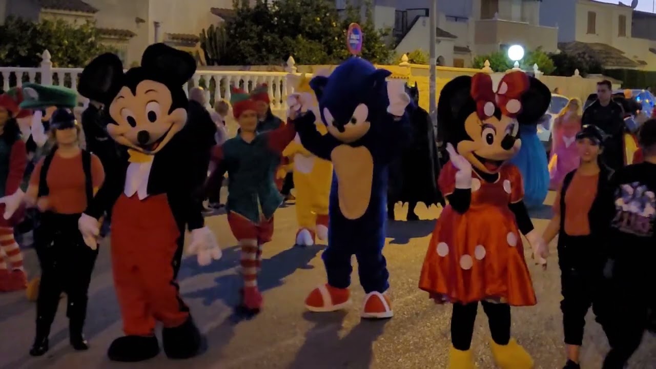 PLAYA FLAMENCA CHRISTMAS PARADE 2022