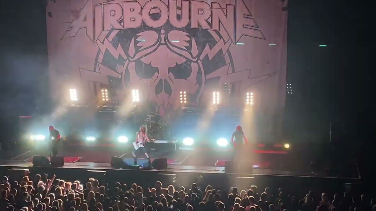 Airbourne - Ready to rock | Oslo Spektrum 2022