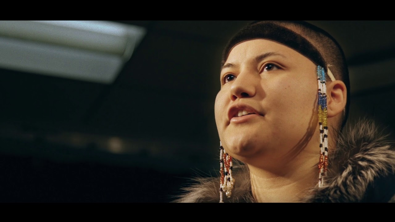 Teaching the art of throat singing to help youth in Nunavut