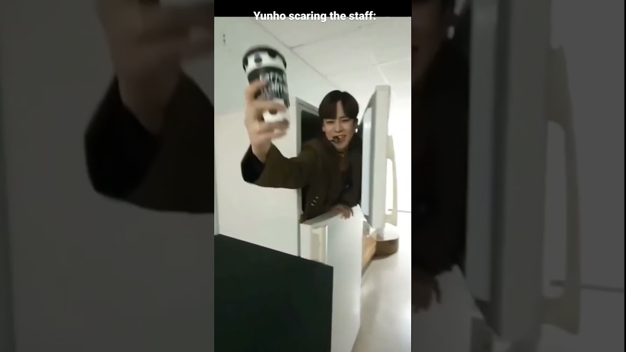 Yunho vs. Staff #ateez #yunho #jeongyunho #kpop