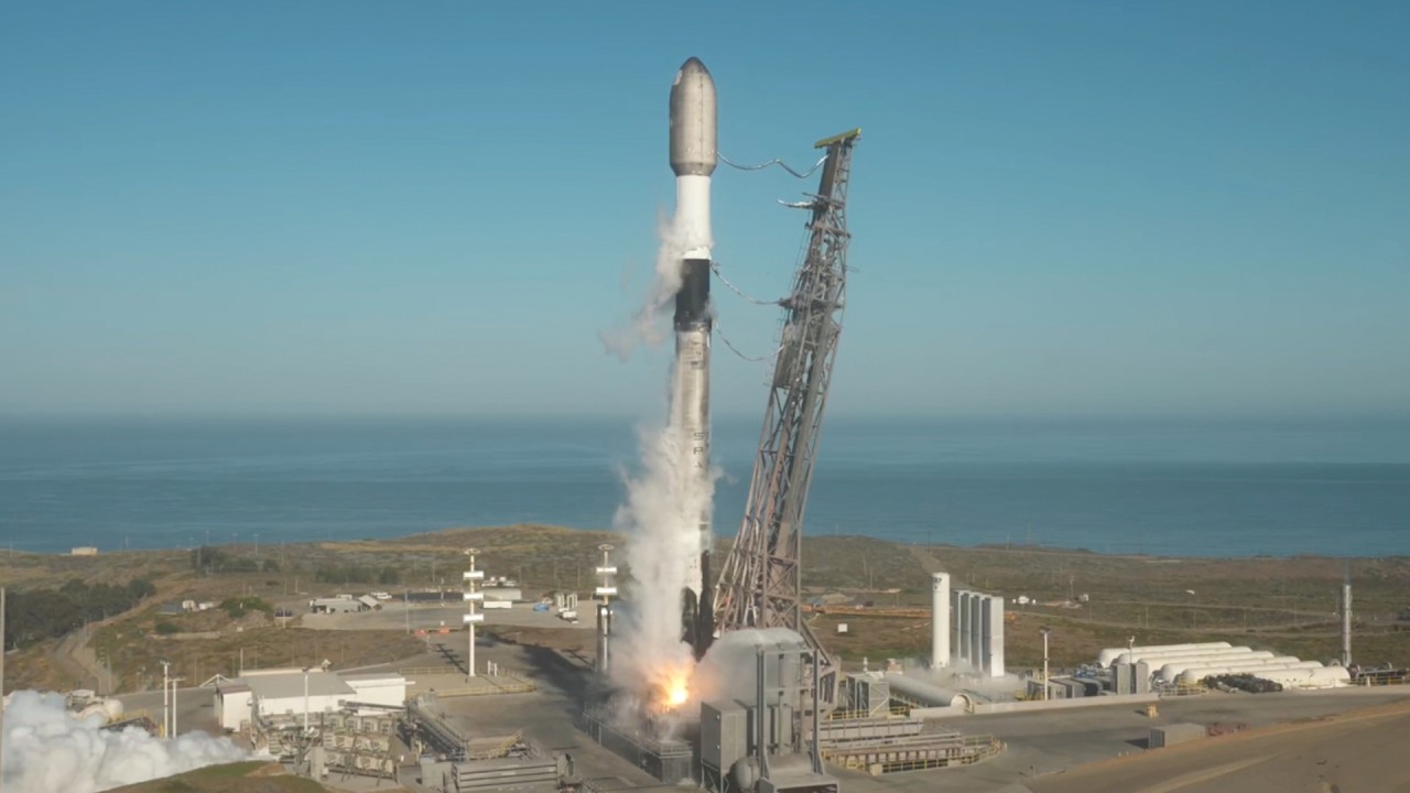 Старт! SpaceX запускает секретную миссию Космических сил США и успешно сажает ракету