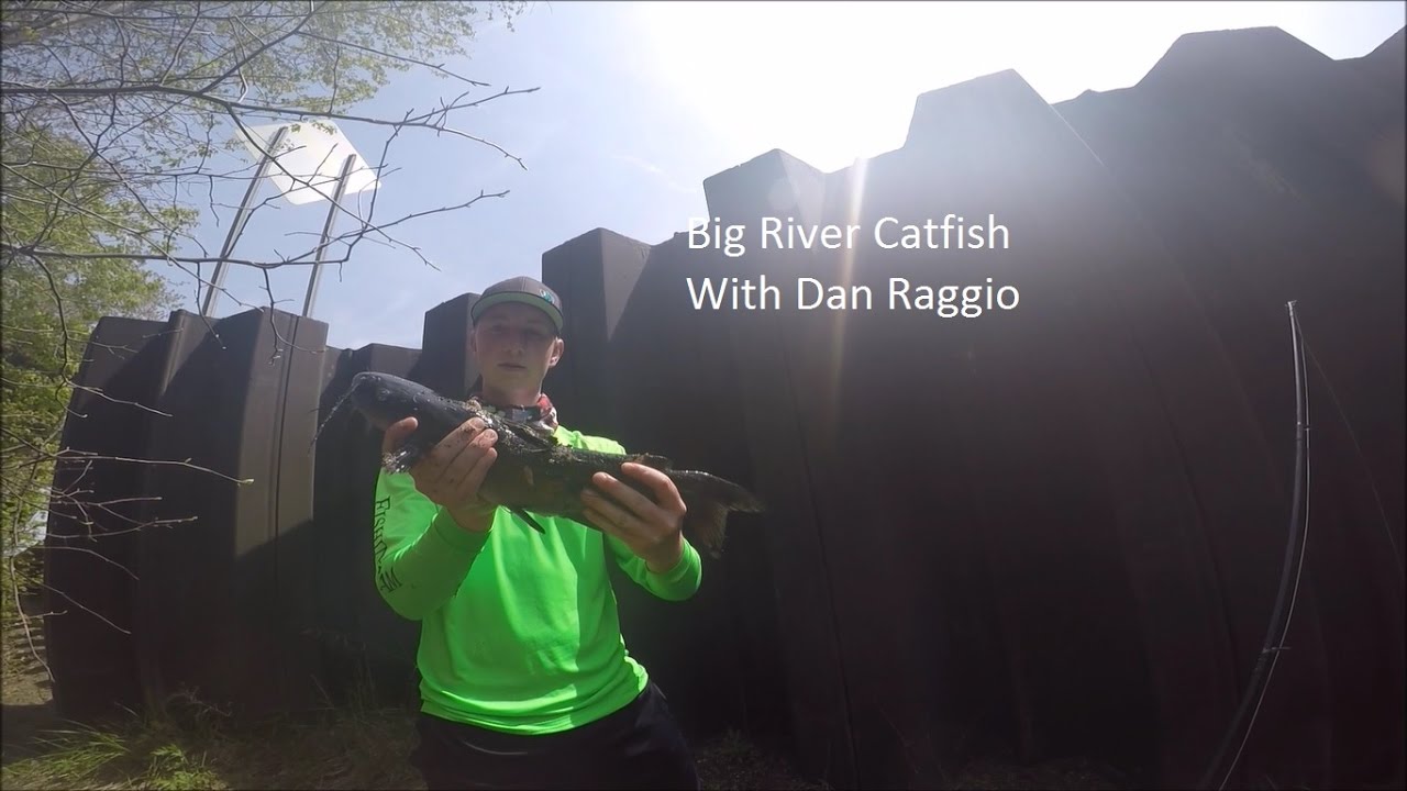 Fishing Maurice River For GIANT Catfish