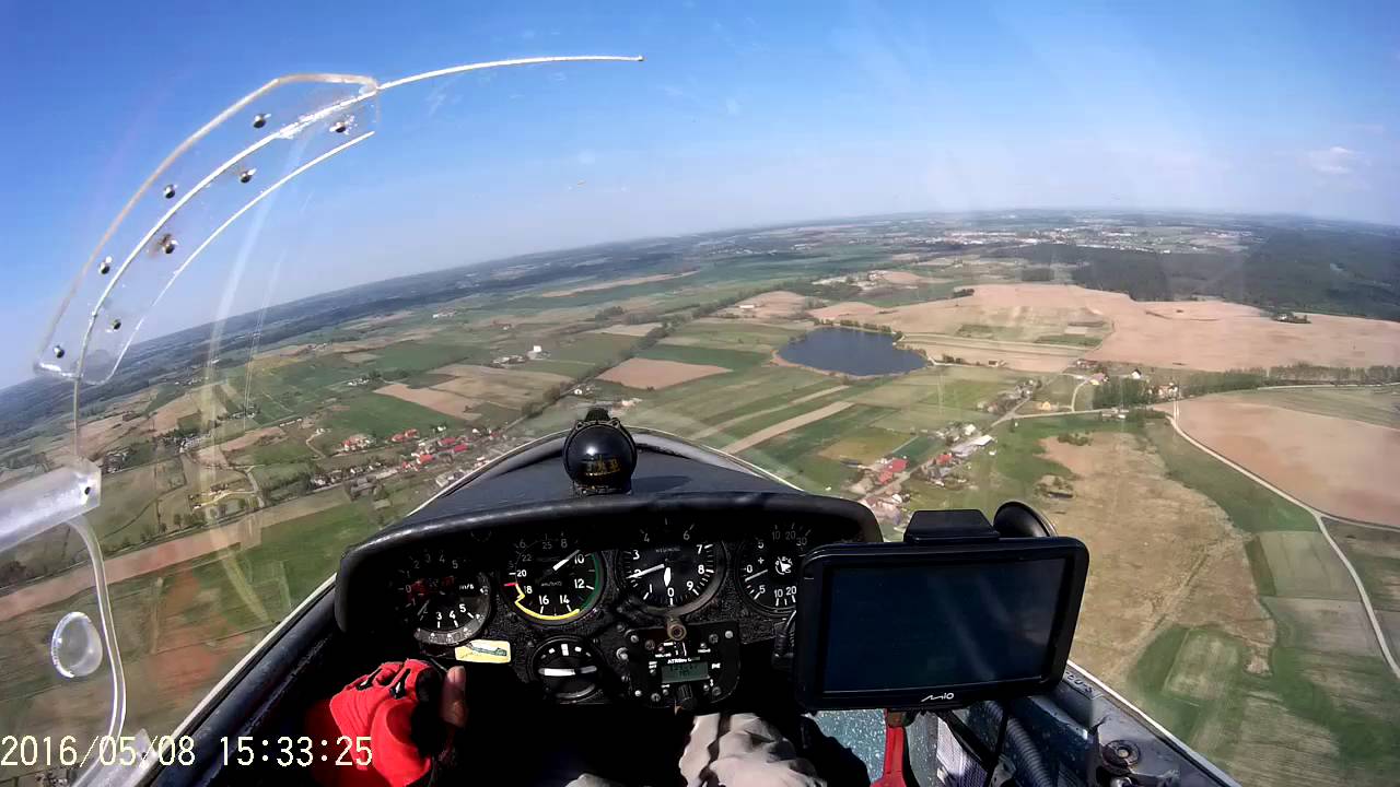 Lądowanie w polu - SZD-30 Pirat