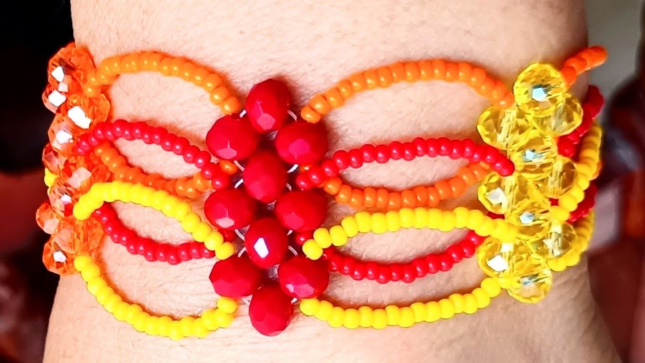 Cómo Hacer Tres Pulseras en una