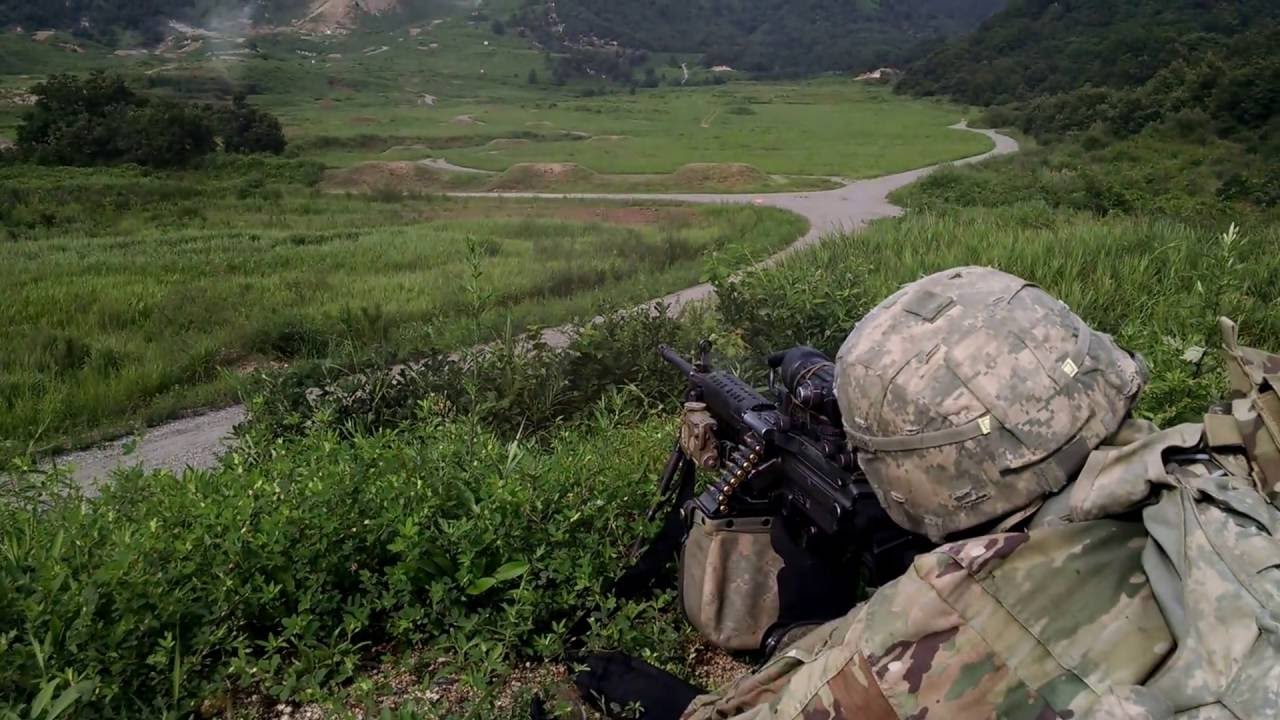 M249 SAW Gunner