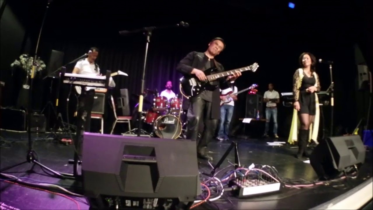 Flavor ft Oesje Soekatma & Ilse Setroredjo - Ballad Medley