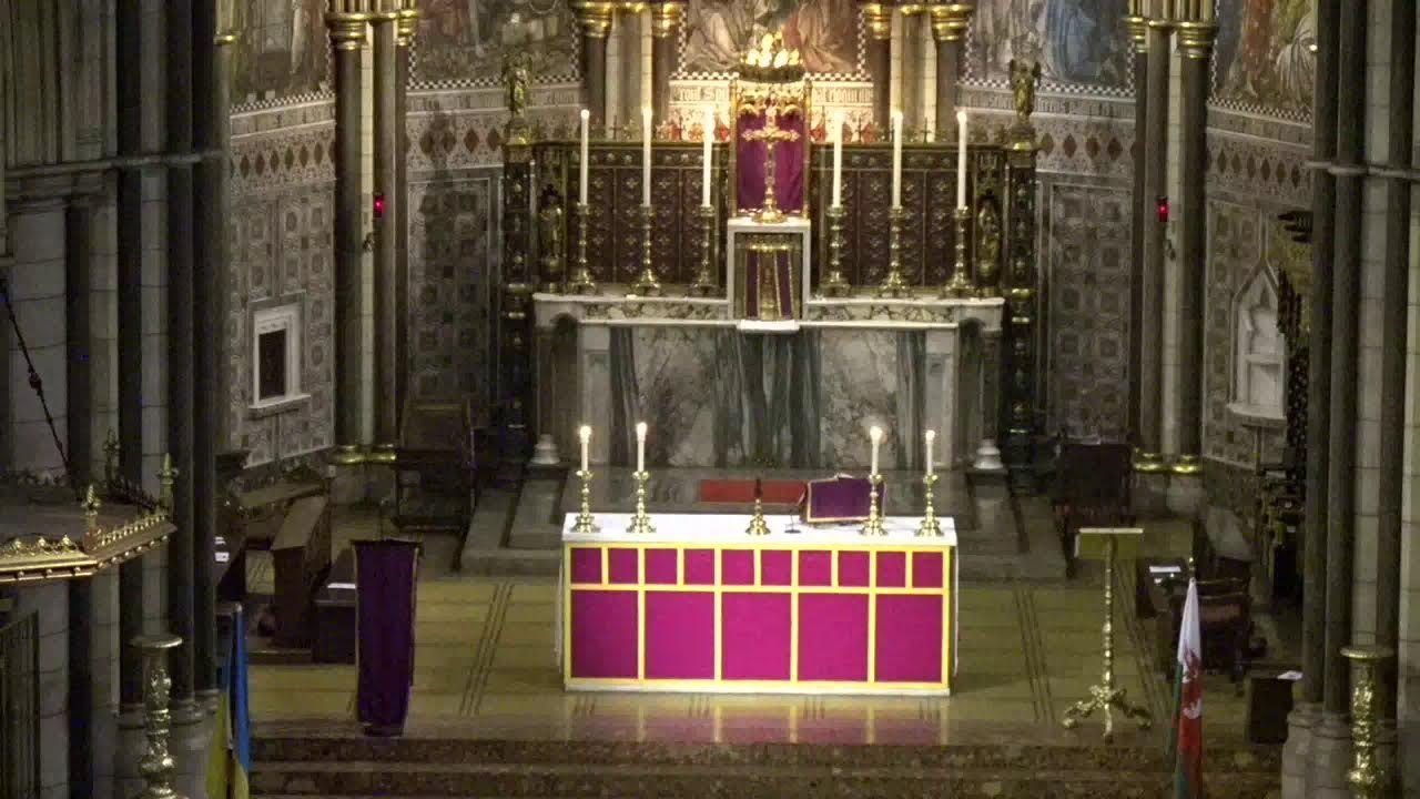 Live Mass - in Welsh -  Wednesday 30th March | St. James's Spanish Place