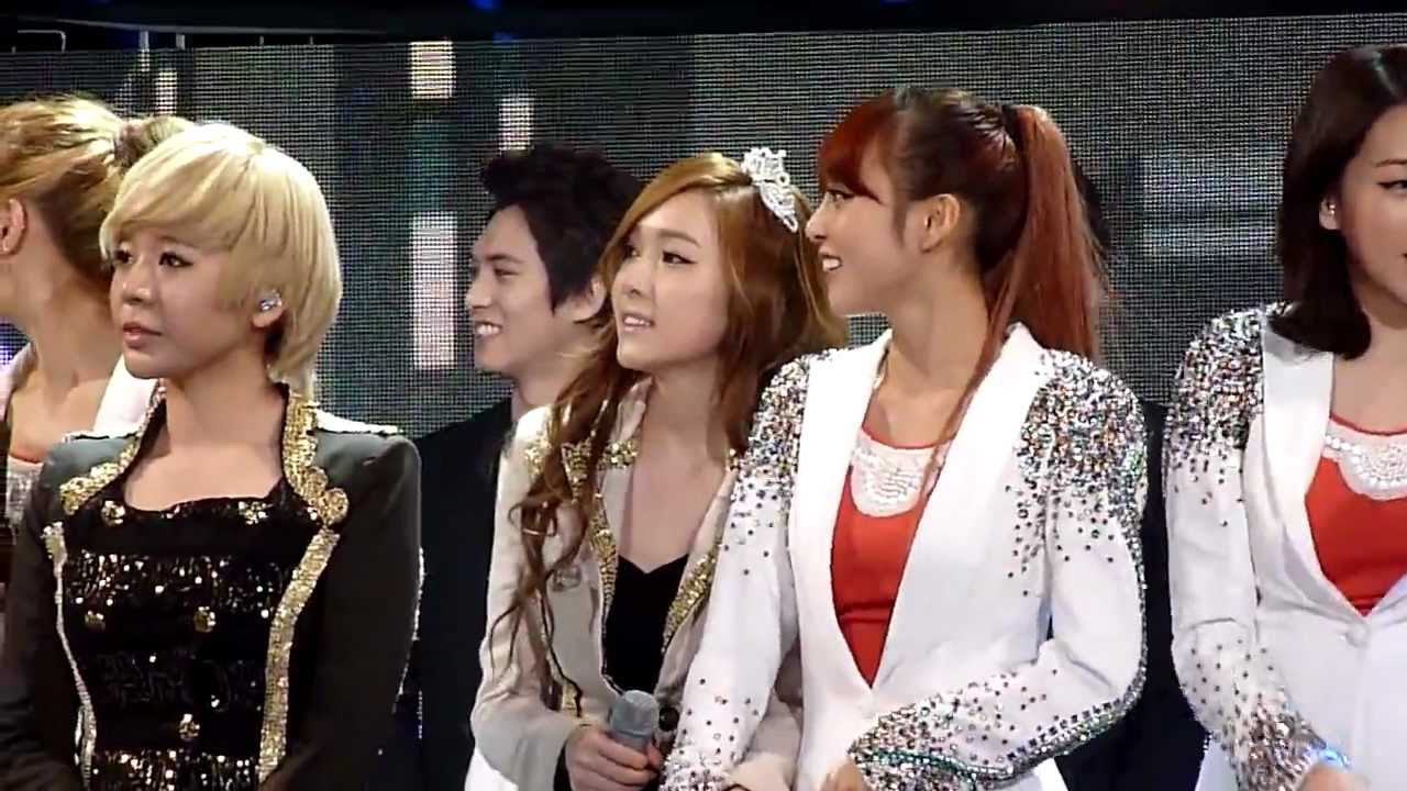 ENDING ~ [mostly SNSD, KARA focus] SBS KPOP SUPER CONCERT 121110