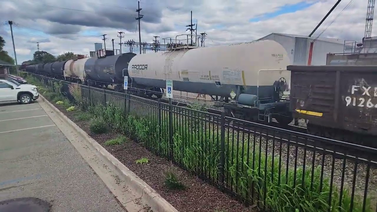 CN C40-8 On CN M399 (August 2025)