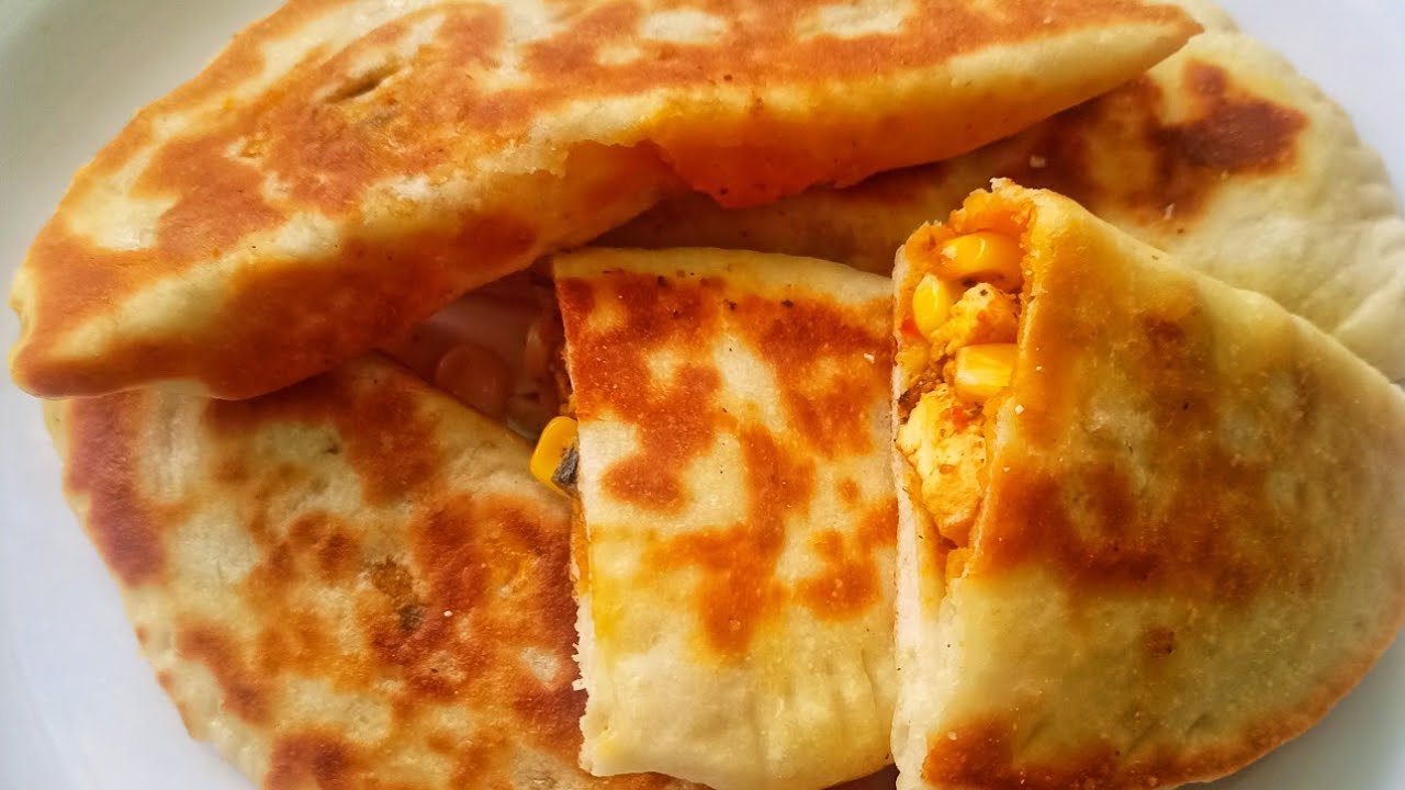 Peri-Peri Corn & paneer Calzone in Pan ❤️ How to make very yummy Peri-Peri Corn & paneer Calzone 😋👌