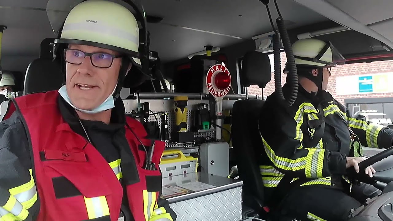 Einsatzübung der Freiwilligen Feuerwehr Buchholz