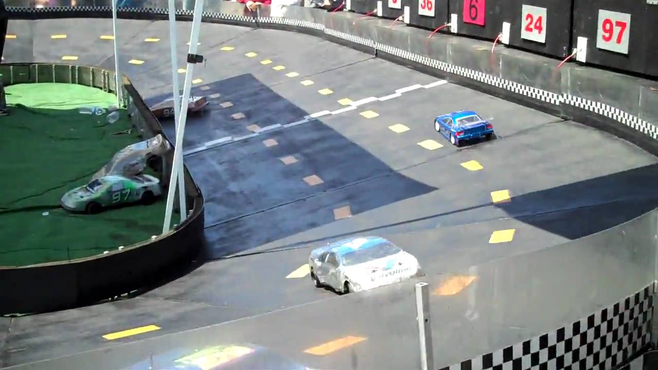 RC Touring Car VS. RC NASCAR Stock Car