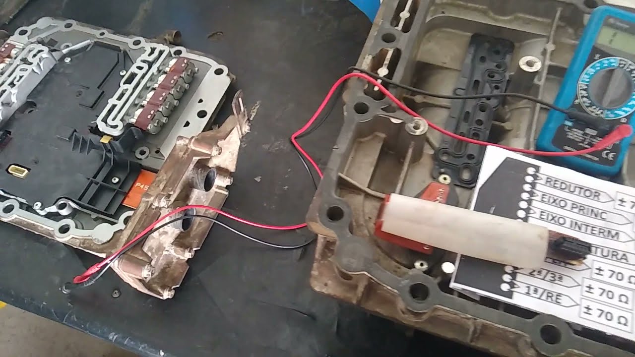 Medindo a resistências dos sensores do conjunto seletor caixa I-Shift - Volvo FH