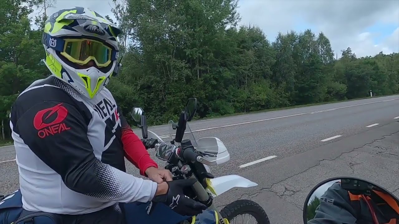 2 Smarta Idioter på TST Blå Del 1 Skåne/Halland